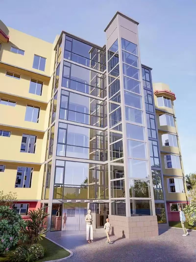 老楼加装玻璃观光梯实拍